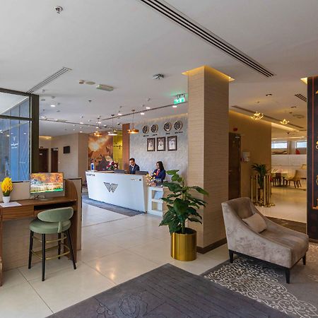 Le Wana Hotel Дубай Экстерьер фото