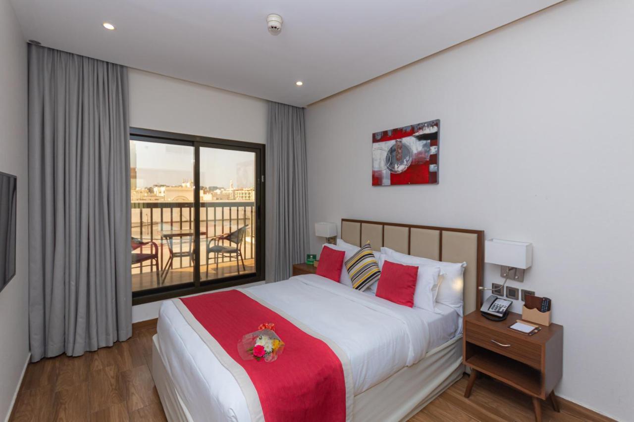Le Wana Hotel Дубай Экстерьер фото