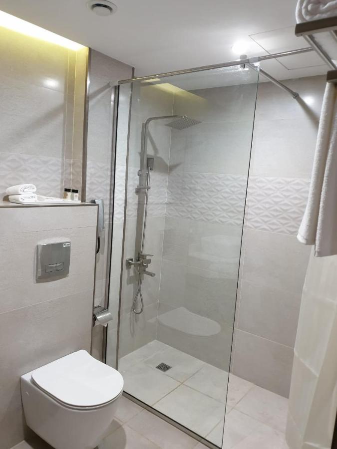 Le Wana Hotel Дубай Экстерьер фото