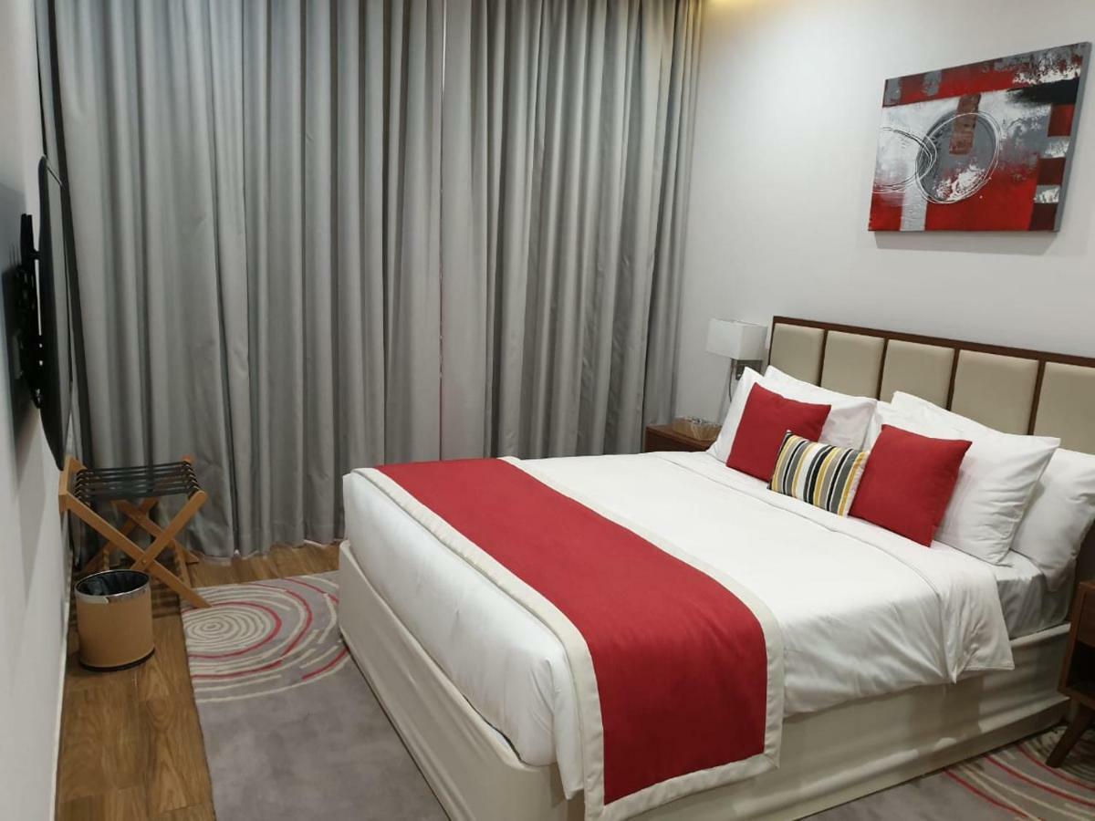 Le Wana Hotel Дубай Экстерьер фото